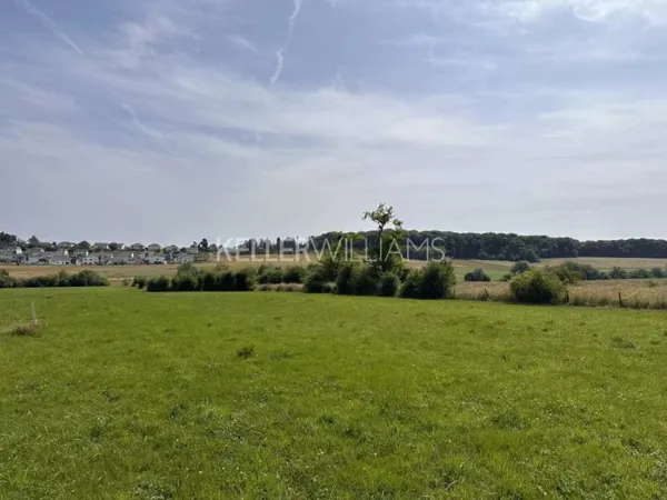 Terrain 1763 m²