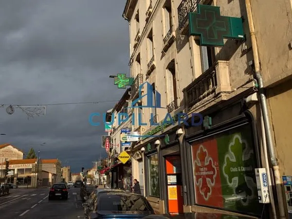 Roanne centre-ville T2 au 1er étage