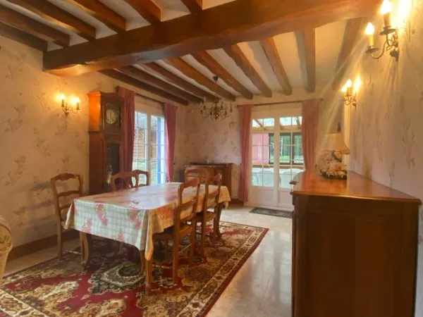 Maison traditionnelle située au coeur de Saint Marcel