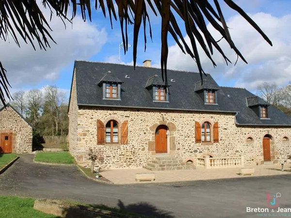 Maison en campagne à Montenay