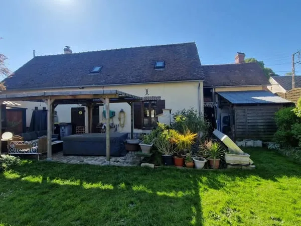 Maison Ancienne 4 chambres avec une Grange