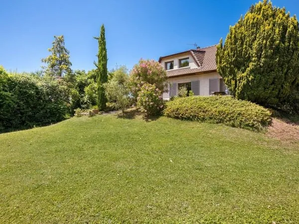 Maison 7 pièces 160 m²