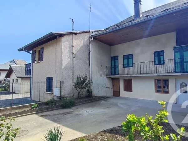 Maison 4 pièces 82 m²