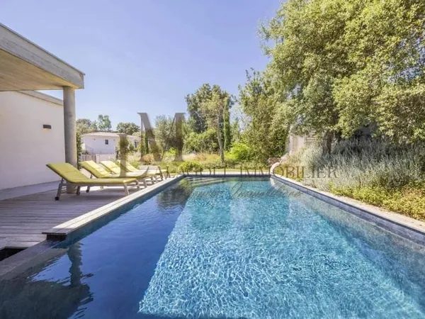 Villa 5 pièces 140 m²