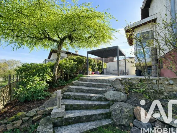 Maison 7 pièces 180 m²