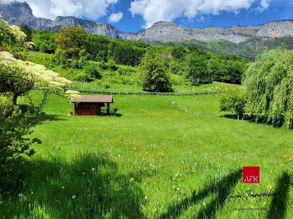 Terrain 1126 m²
