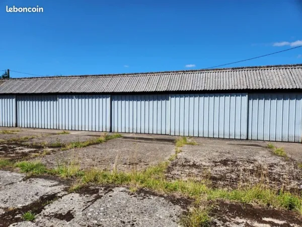 Stationnement Location Livarot-Pays-d'Auge   50€
