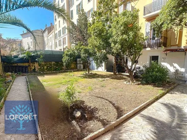 Appartement 4 pièces 91 m²