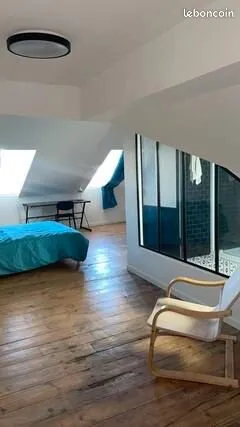 Chambre 23M² avec salle d'eau privative