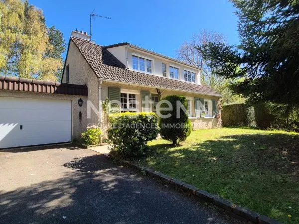 Nestenn Igny - Maison indépendante de 6 pièce 122 m2, 3 chambres, jardin, garage, à 6min à pied de l