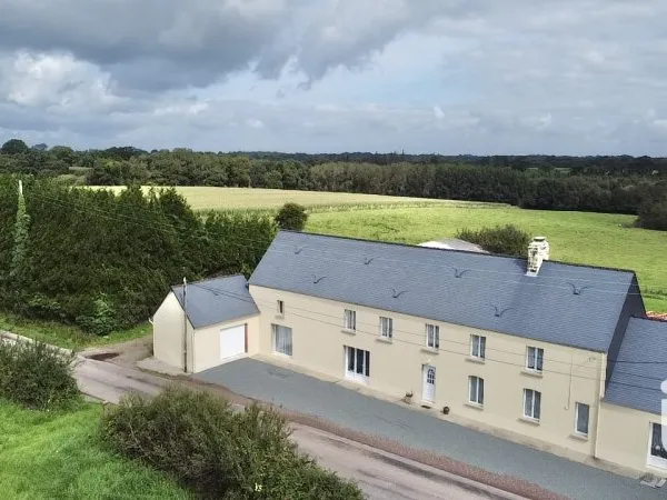 Maison 7 pièces 235 m²