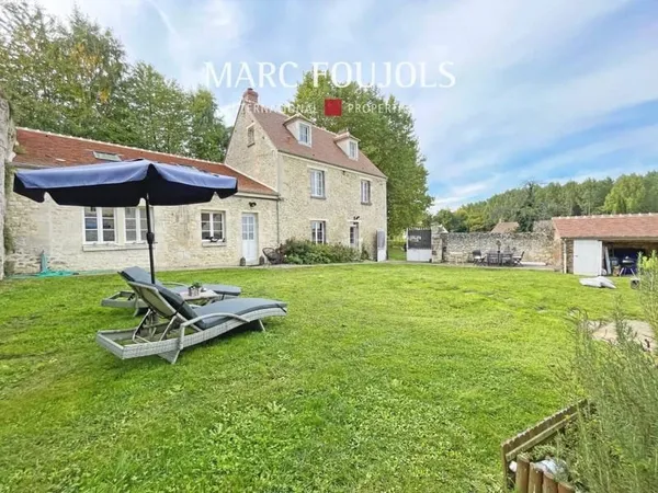 Maison 7 pièces 140 m²