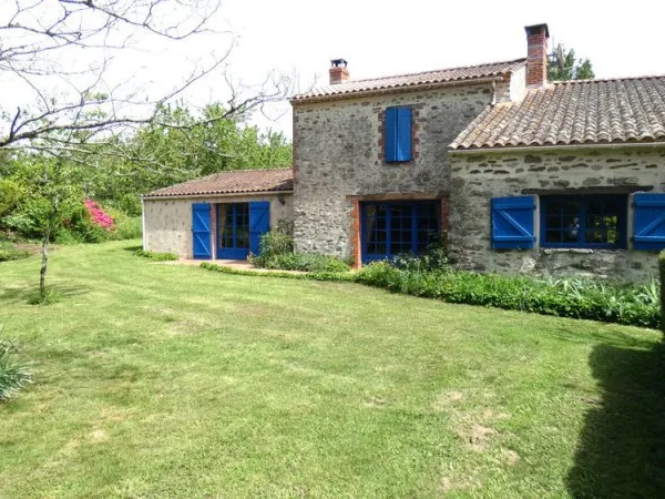 Maison Nesmy 8 pièce(s) 180 m2