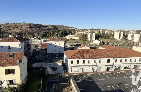 Appartement 4 pièces 76 m²