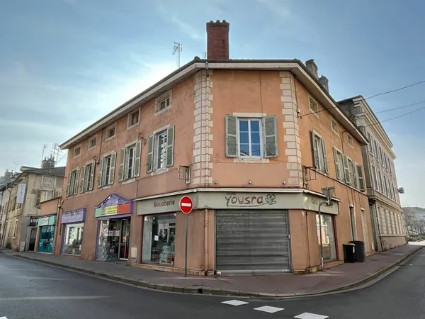 BOURG CENTRE appartement de 146 m²