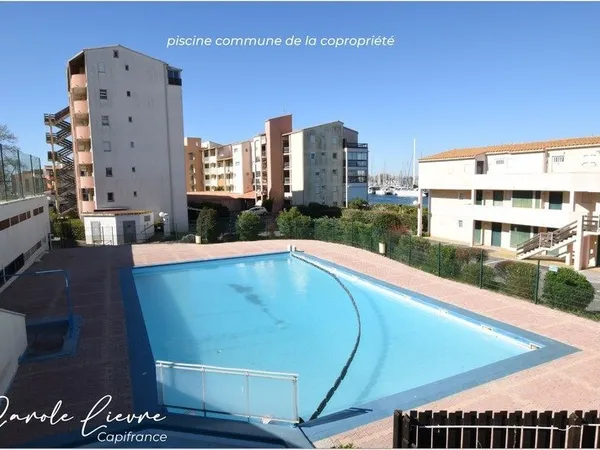 Studio 19 m² avec terrasse - Résidence avec ascenseur, piscine, terrain de tennis, boulodrome