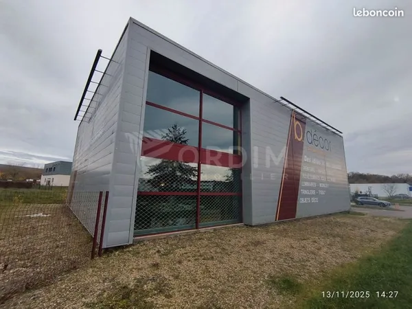Local 537 m² COSNE COURS SUR LOIRE