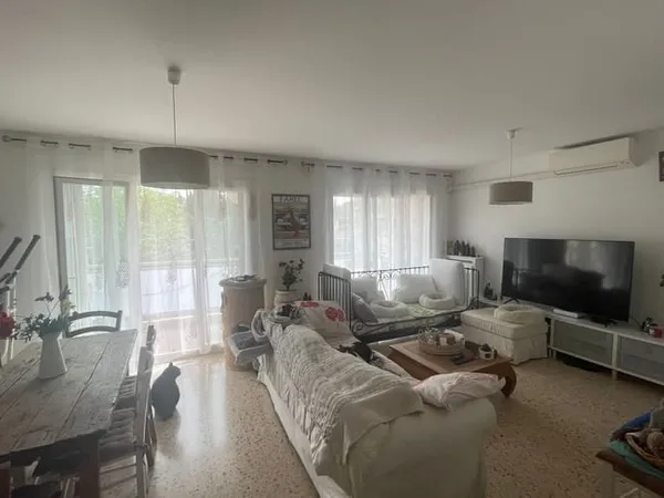 Appartement 4 pièces 82 m²