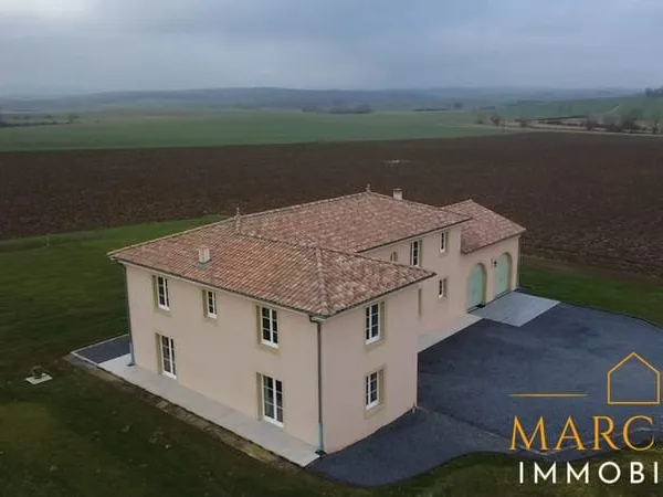 Rare, maison style bastide, état irréprochable