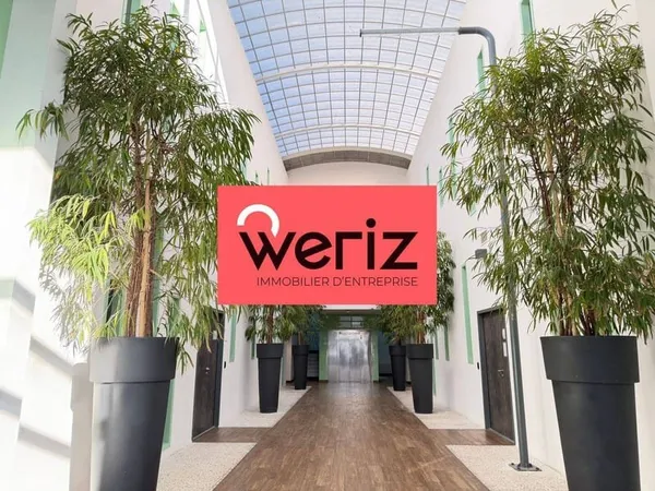 Bureaux 271 m²