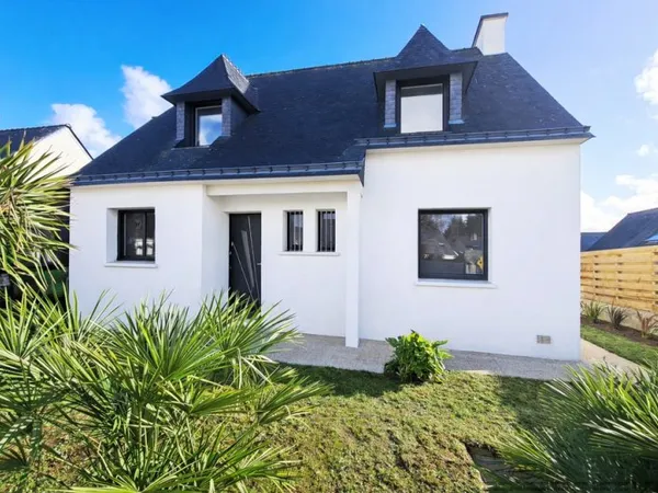 Maison 8 pièces - 5 chambres - 135 m2 - 200m de la mer