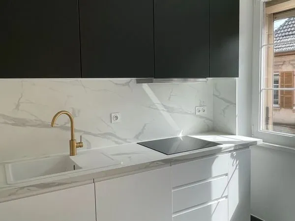 T3 ENTIÈREMENT RÉNOVÉ 57m² Non meublé - HOCHFELDEN