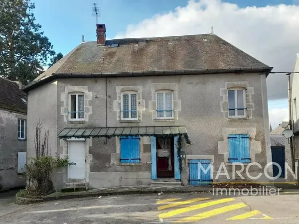 Maison de village à rénover