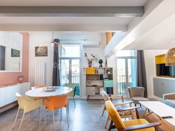 Sète, coeur de ville, charmant duplex 3 pièces contemporain,
