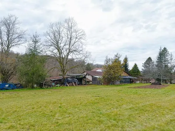 Maison 5 pièces 220 m²