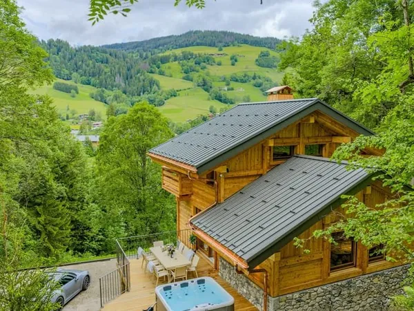 Chalet 4 chambres rénové, proche centre, au calme