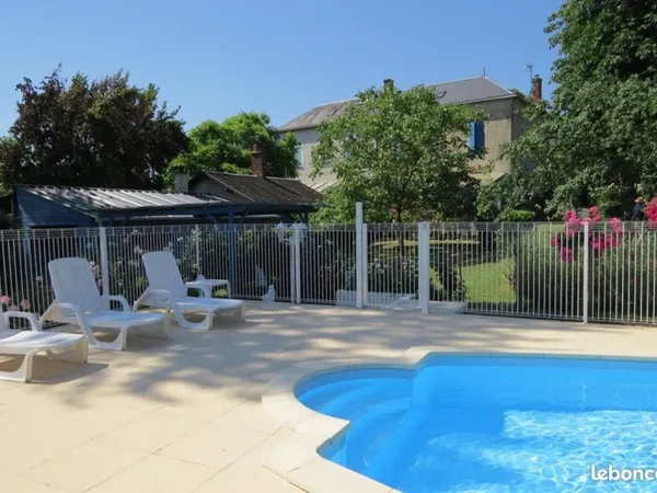 Propriété 8 pièces 162 m²
