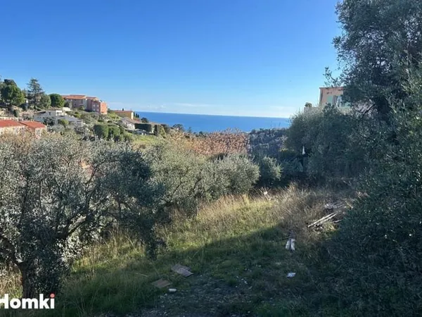 Terrain de 574 m2 à Nice 06200, Route de Bellet