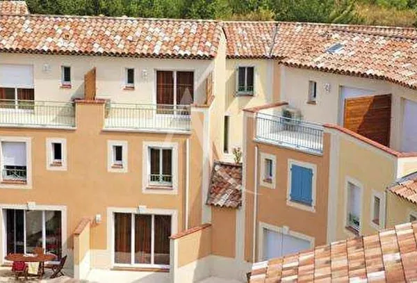 A Vendre villa T3 13720 Rousset Lmnp affaire