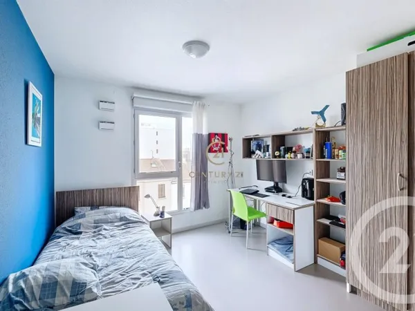 Studio 1 pièce 20 m²
