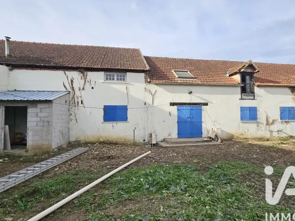 Maison 1 pièce 400 m²