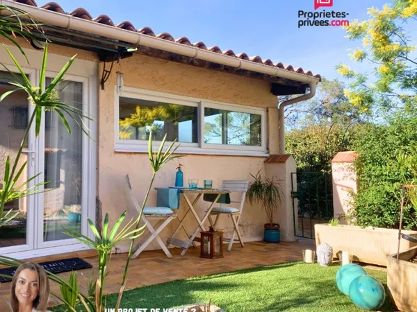 Très beau RDJ d'environ 77m² proche de la mer !