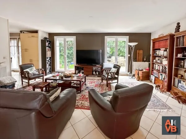 Maison Vente Bussy-Saint-Georges 6p 137m² 516000€