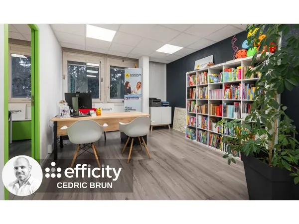 Local commercial 6 pièces 97 m²