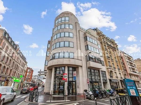 Bureaux 489 m²