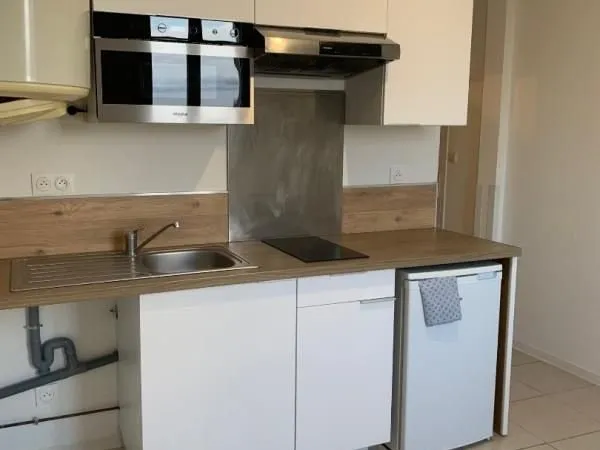 Studio 1 pièce 24 m²