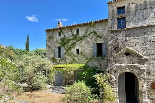 Propriété 16 pièces 1000 m²