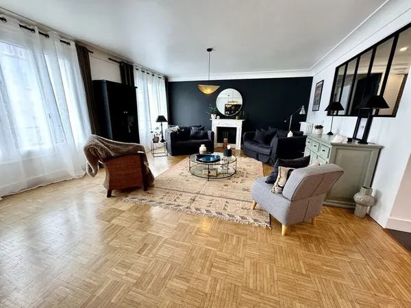 Dpt Finistère (29), à vendre BREST Appartement 139 m² Triangle D'Or Secteur Place Wilson Balcon