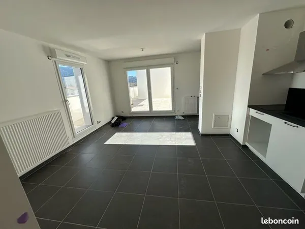Appartement t2 neuf attique 45m2 avec terrasse 26m2