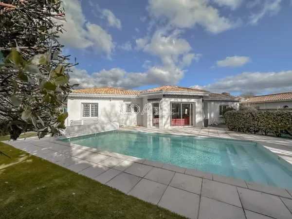 Maison 7 pièces 193 m²