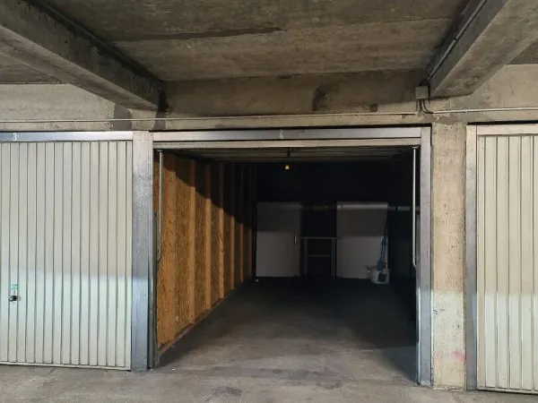 GARAGE CENTRE VILLE