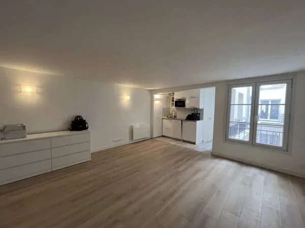 Studio 1 pièce 30 m²