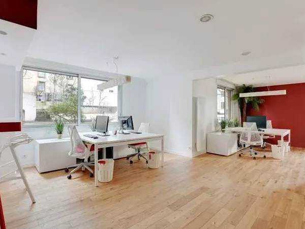 Bureaux 68 m²