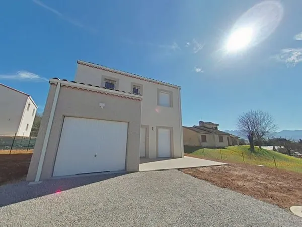 Maison 4 pièces 85 m²
