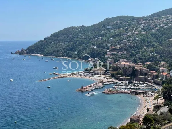 Villa moderne neuve avec vue mer panoramique et piscine