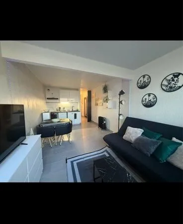 Studio cabine à la Tamarissière